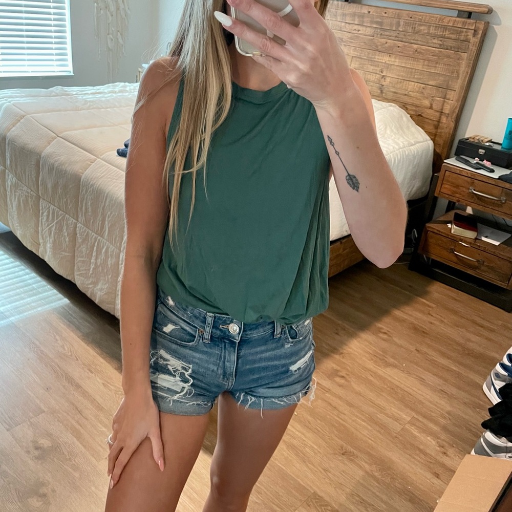 Green Sleeveless Top